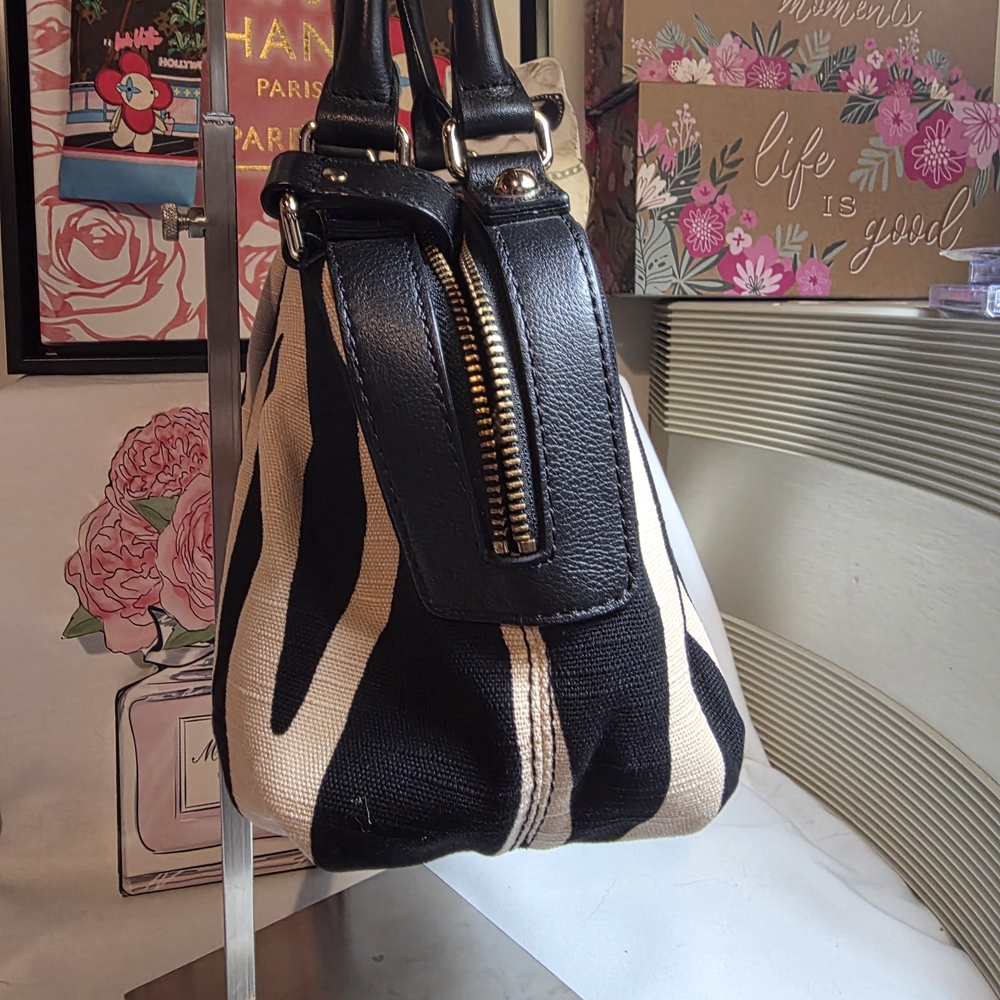 ✨️LOW START✨️Kate Spade NewYork Zebra Printed Canvas Bag - Picture 7 of 13
